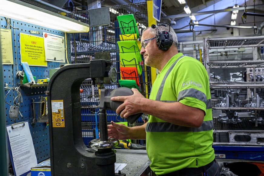 Säljare till Fundo Components Eterni Sweden AB